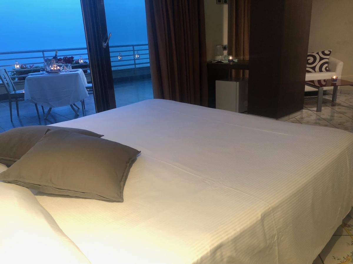 Hotel Ancora Pontecagnano Εξωτερικό φωτογραφία