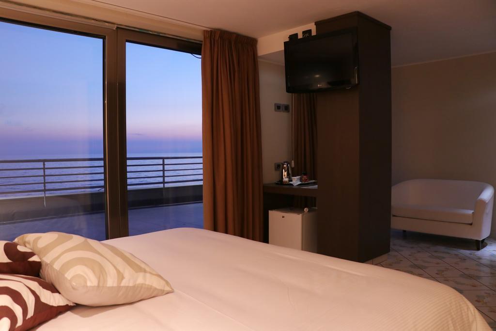 Hotel Ancora Pontecagnano Εξωτερικό φωτογραφία